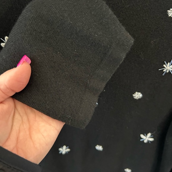 Talbots Black Embellished Sweater Size Medium Petite - Picture 6 of 8